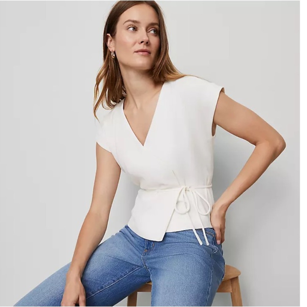 NWT Ann Taylor Petite Wrap Tie Waist Blouse Xs Petite